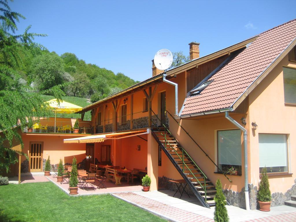 Pensiunea Colt Alb Băile Homorod Extérieur photo