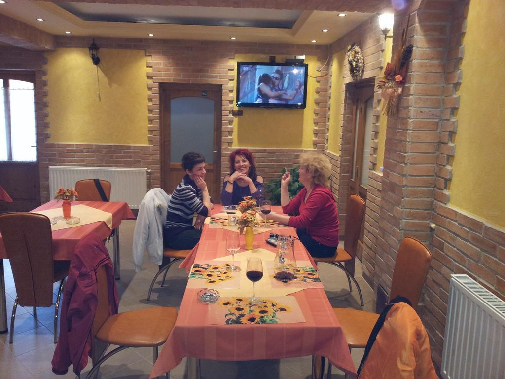 Pensiunea Colt Alb Băile Homorod Extérieur photo