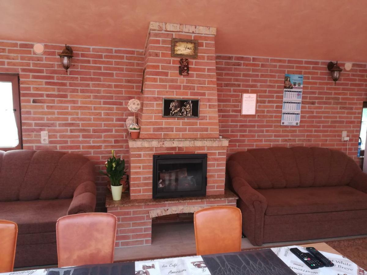 Pensiunea Colt Alb Băile Homorod Extérieur photo